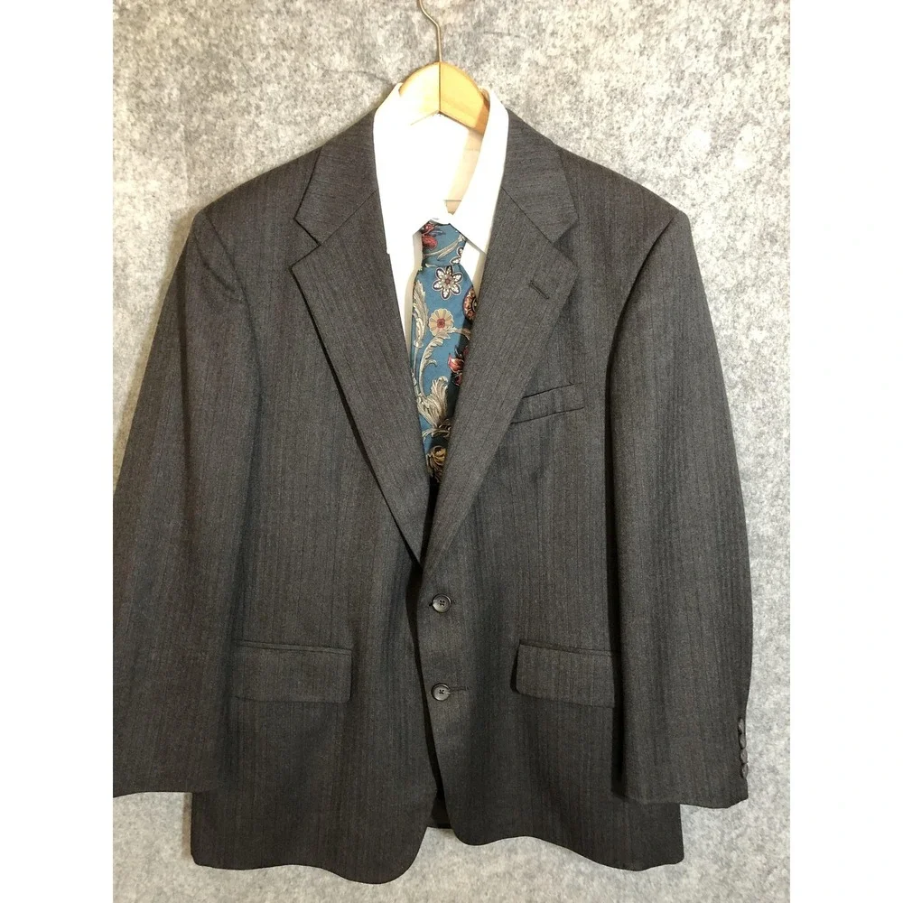 Chaps by Ralph Lauren Blazer Mens 42R Herringbone Pinstripe Made USA Barneys